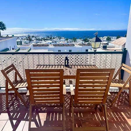 Casa Josephine Lanzarote, Spectacular Sea Views & Free Wifi Apartment *